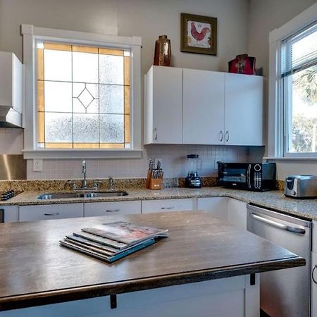 Huge 5 Bed, 5 Bath In Historic Downtown Savannah Esterno foto