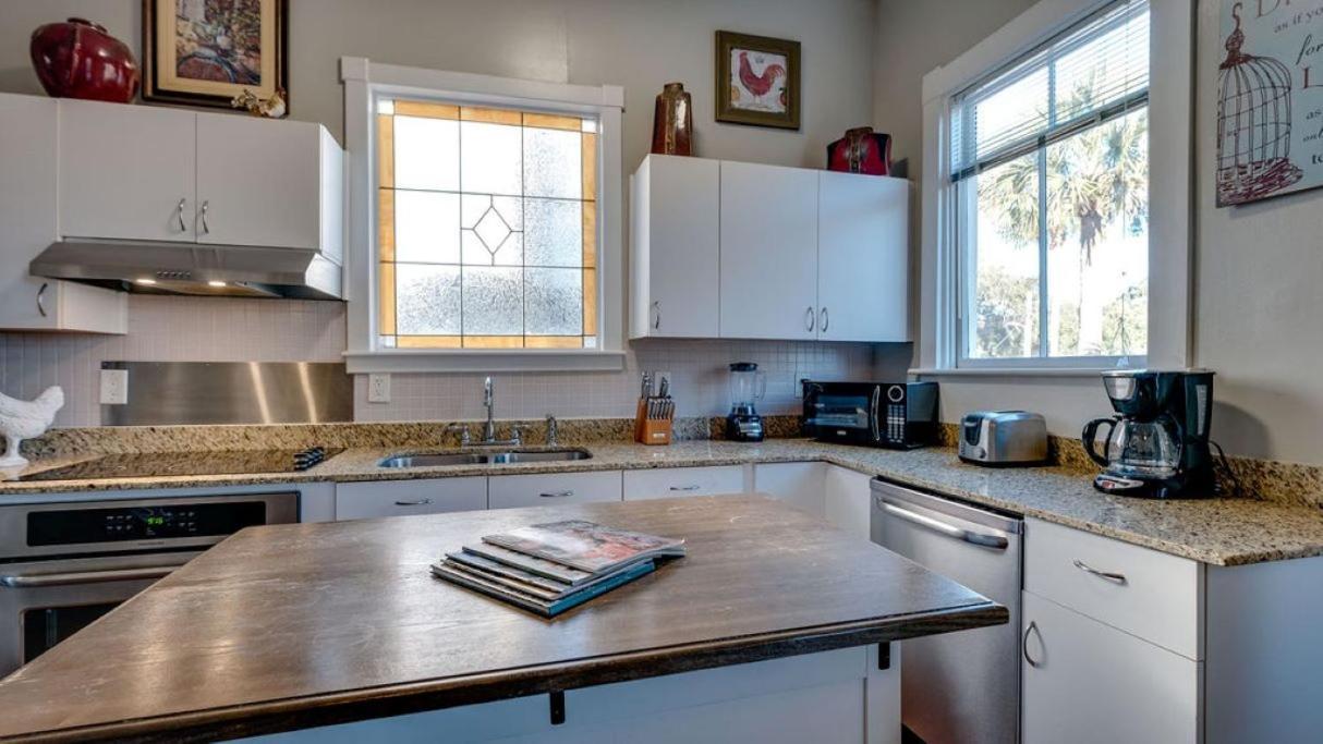 Huge 5 Bed, 5 Bath In Historic Downtown Savannah Esterno foto